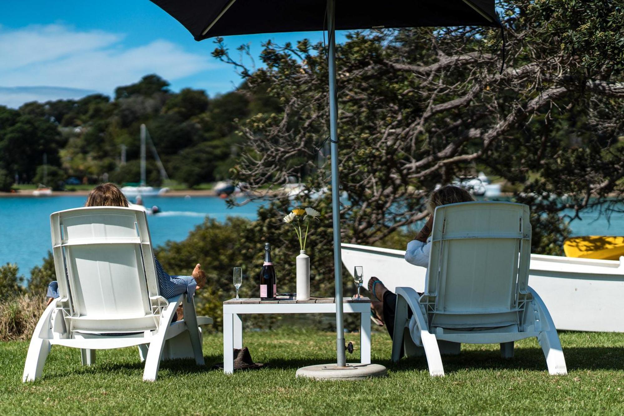 Boatsheds On The Bay, Waiheke Island Διαμέρισμα Ostend Εξωτερικό φωτογραφία